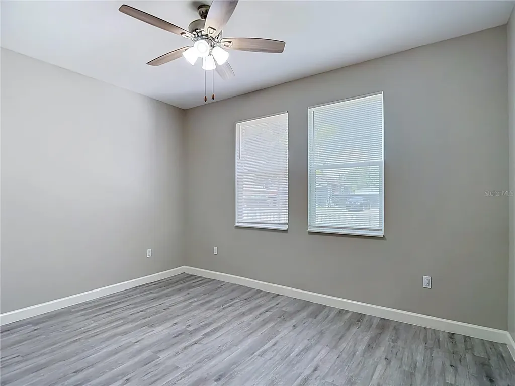 509 E Lake Avenue Tampa FL 33603