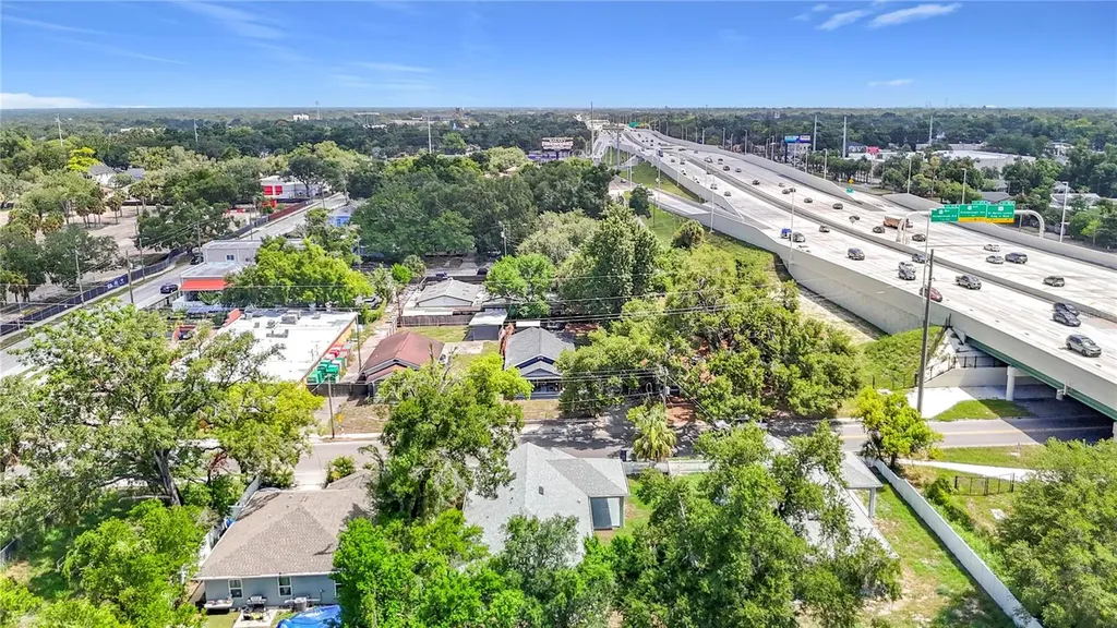 509 E Lake Avenue Tampa FL 33603