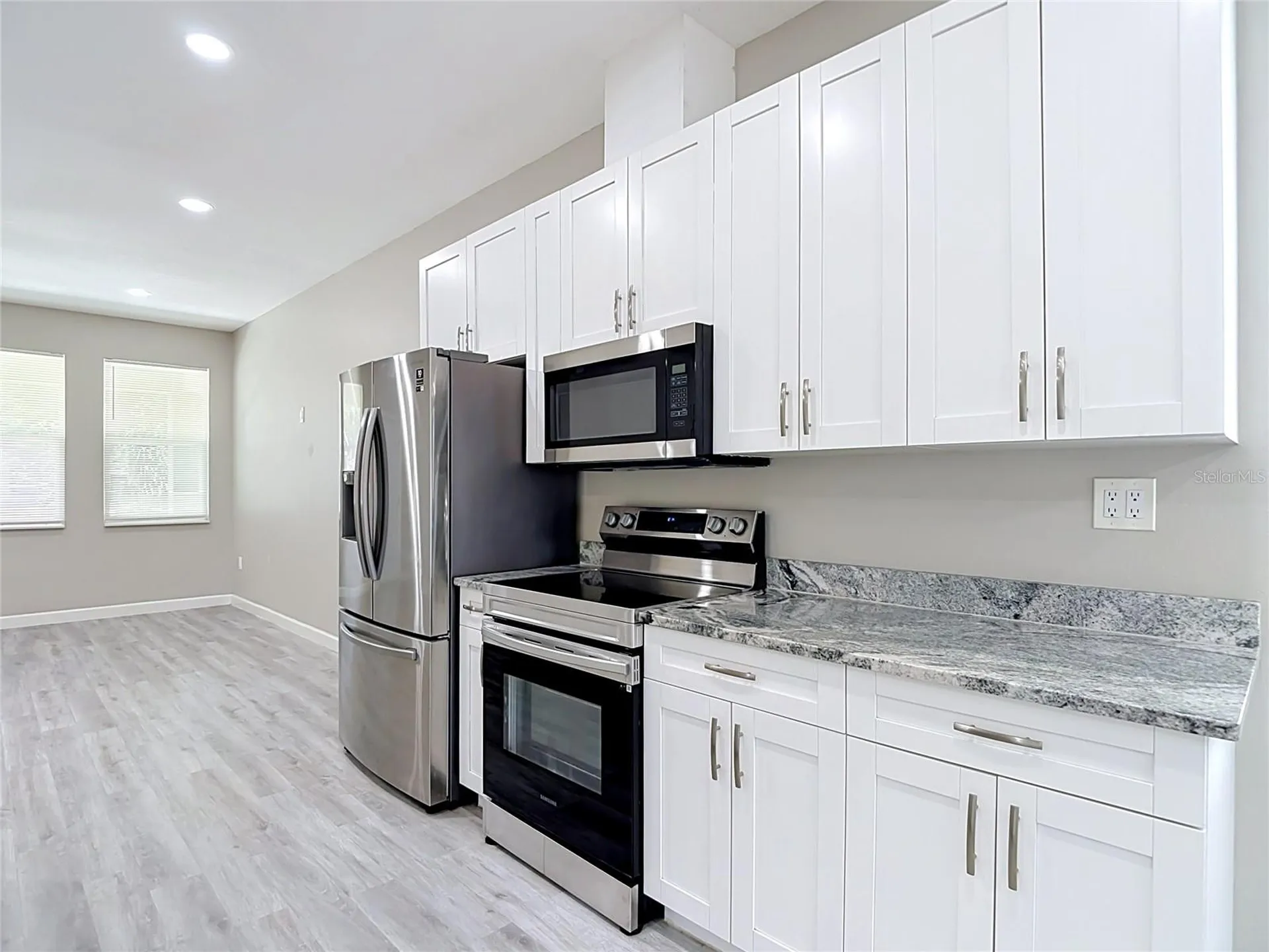 509 E Lake Avenue Tampa FL 33603