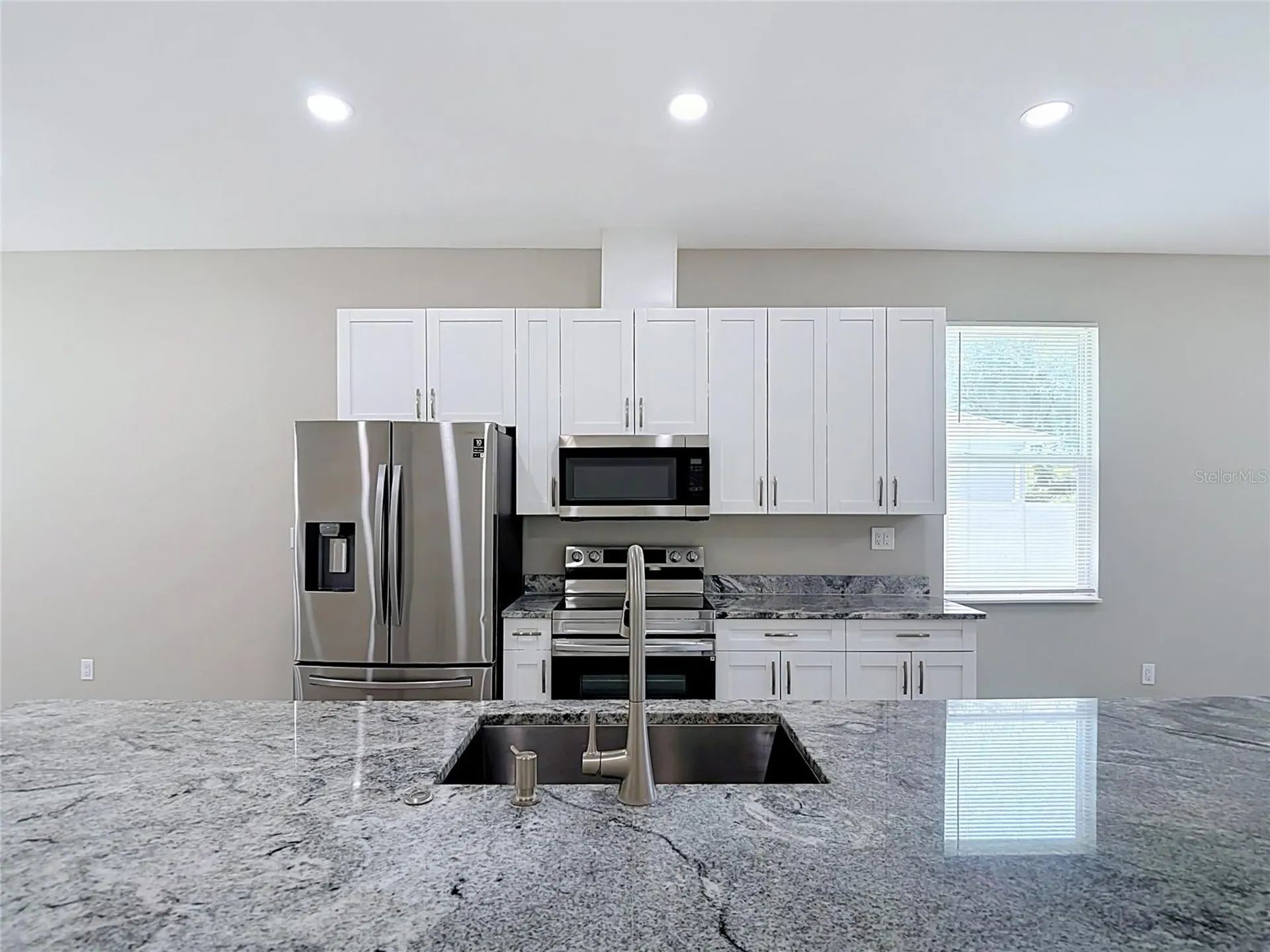 509 E Lake Avenue Tampa FL 33603