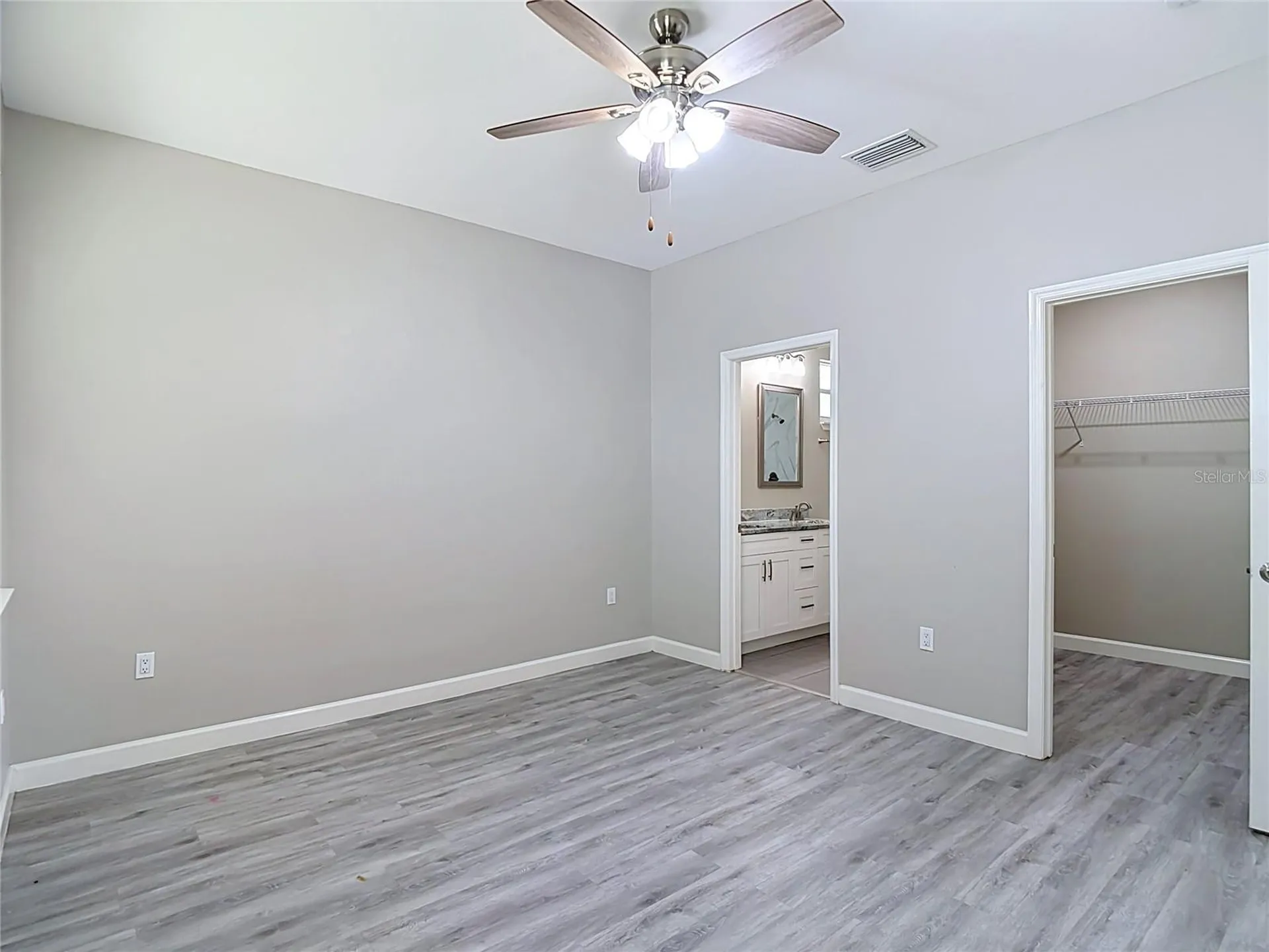 509 E Lake Avenue Tampa FL 33603