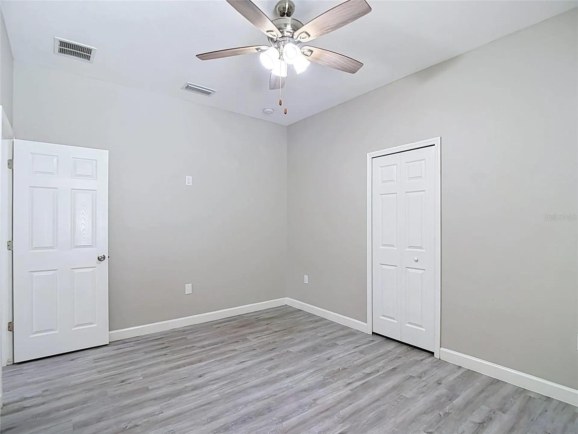 509 E Lake Avenue Tampa FL 33603