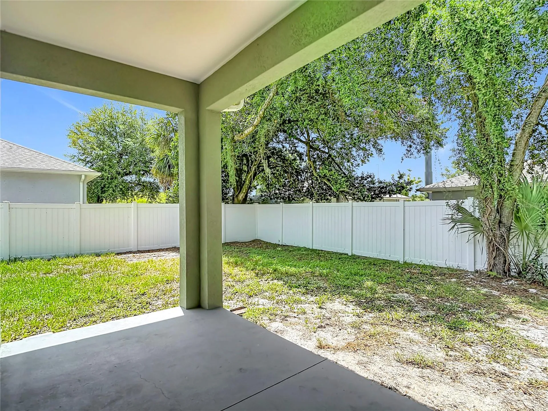 509 E Lake Avenue Tampa FL 33603