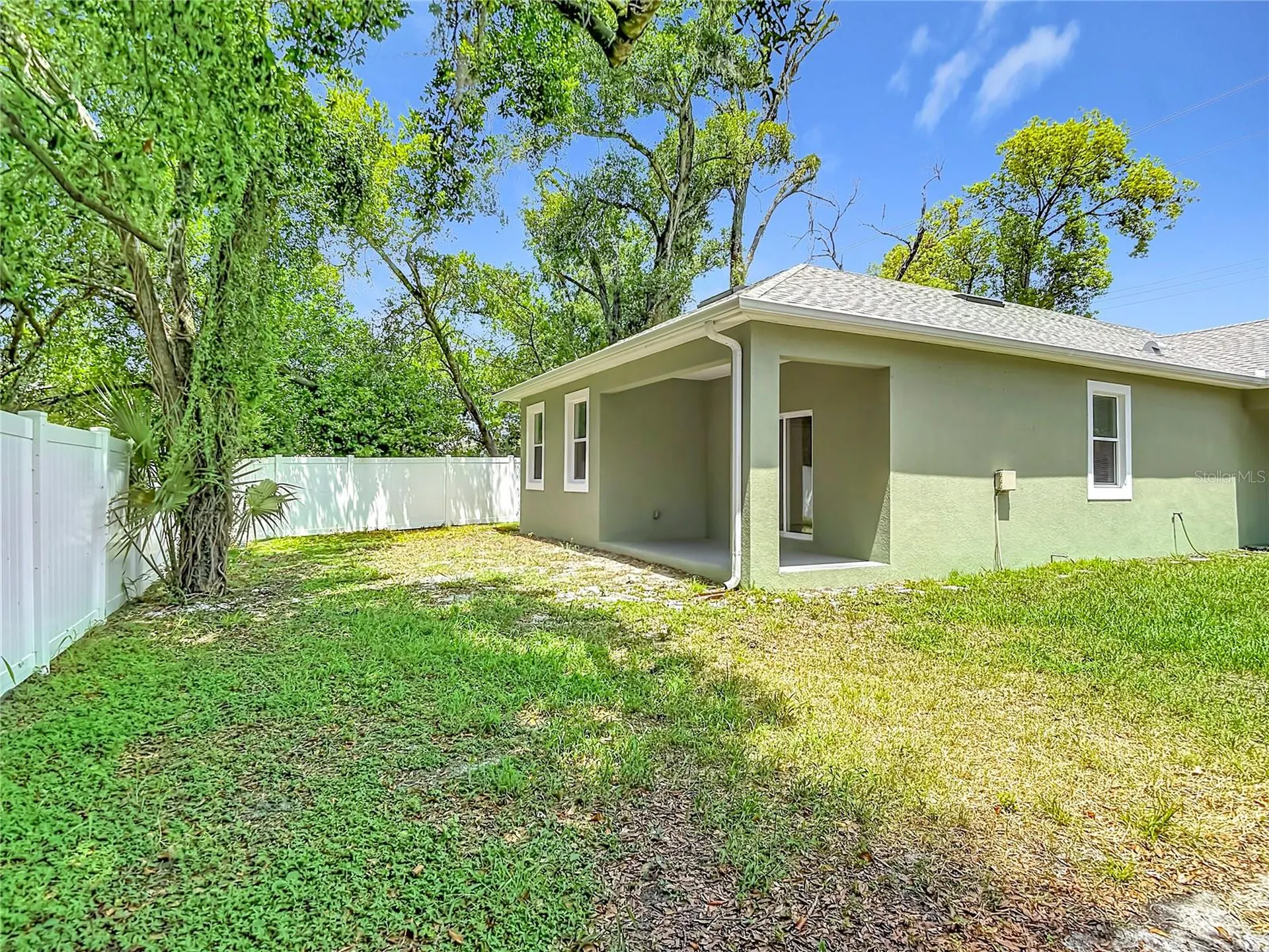 509 E Lake Avenue Tampa FL 33603