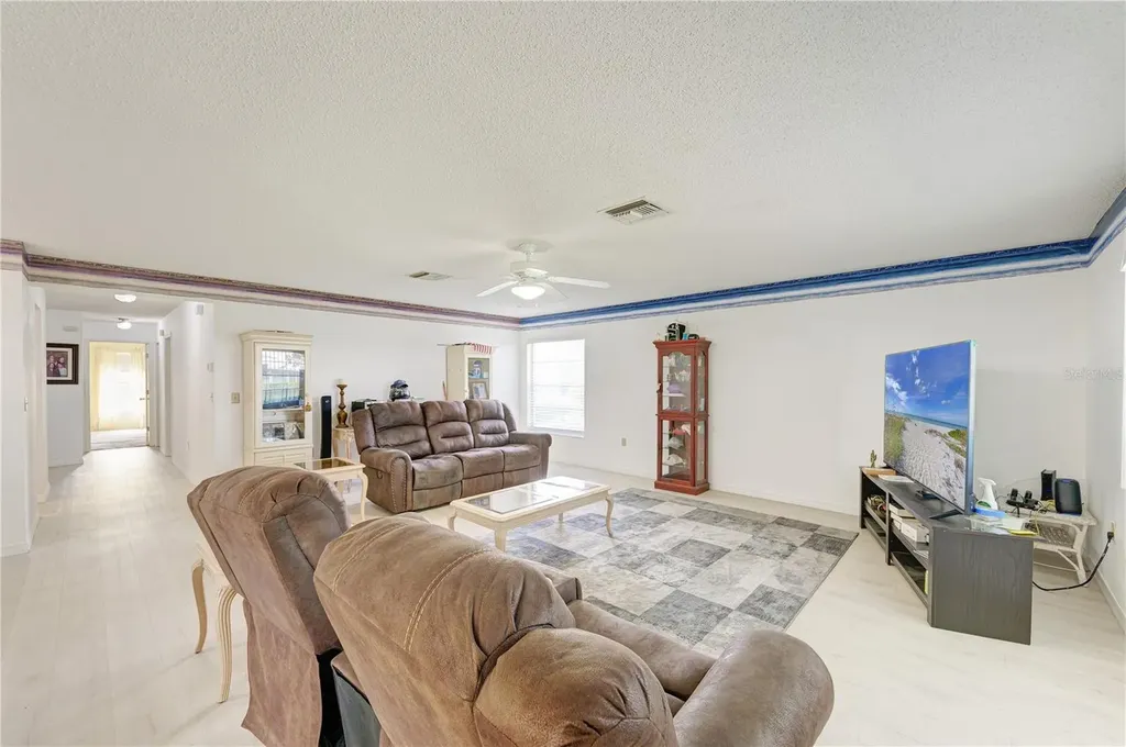 804 67th Street W Bradenton FL 34209