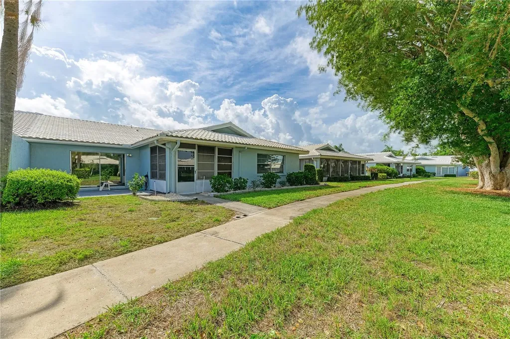 804 67th Street W Bradenton FL 34209
