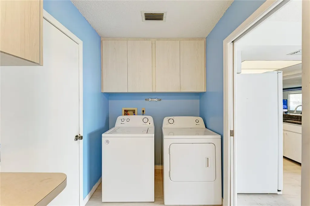 804 67th Street W Bradenton FL 34209