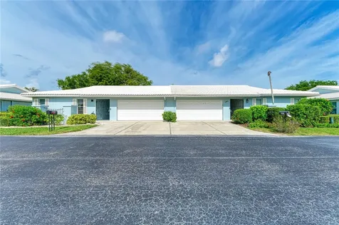 804 67th Street W Bradenton FL 34209
