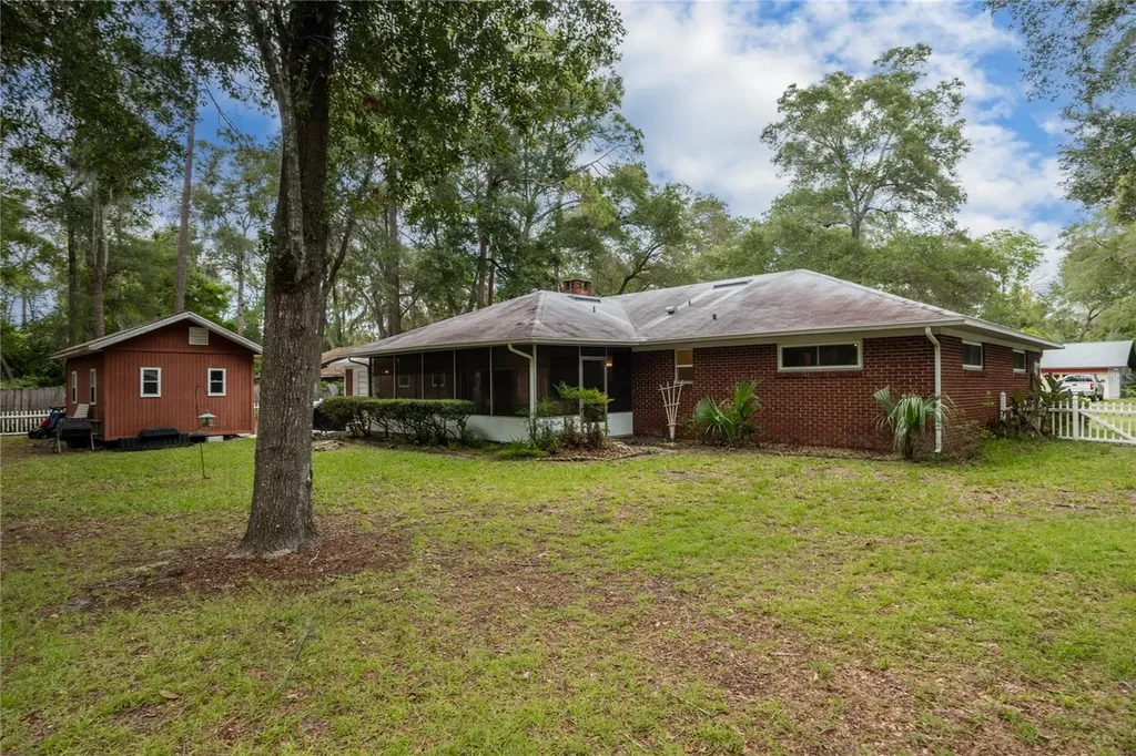 130 SW 75th Terrace Gainesville FL 32607