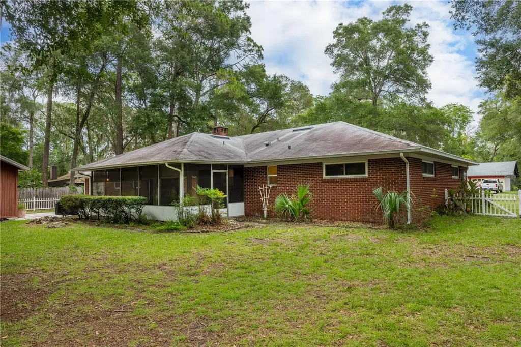 130 SW 75th Terrace Gainesville FL 32607
