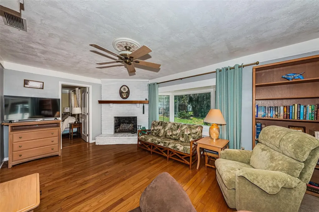 13940 87th Avenue Seminole FL 33776