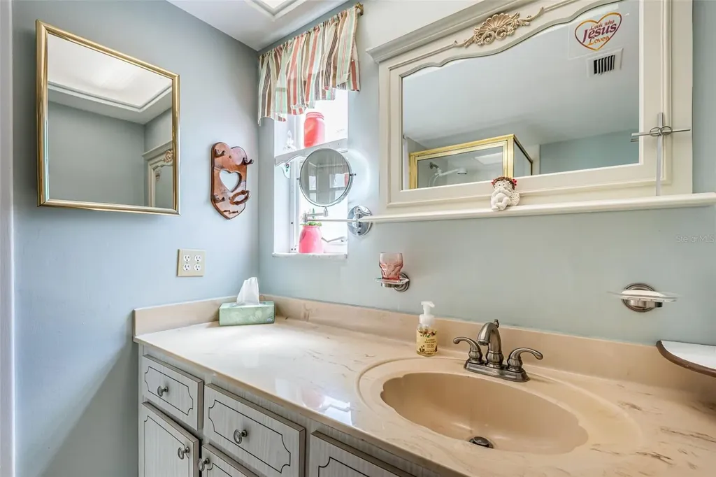 13940 87th Avenue Seminole FL 33776