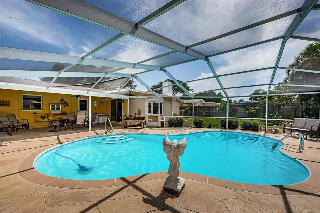13940 87th Avenue Seminole FL 33776