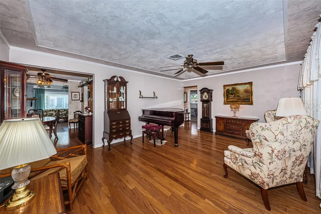 13940 87th Avenue Seminole FL 33776