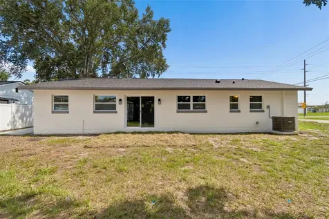 5802 12th Avenue S Tampa FL 33619