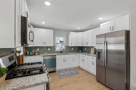 5802 12th Avenue S Tampa FL 33619