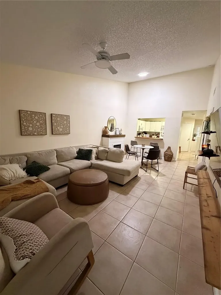2206 Cypress Knee Loop Kissimmee FL 34743