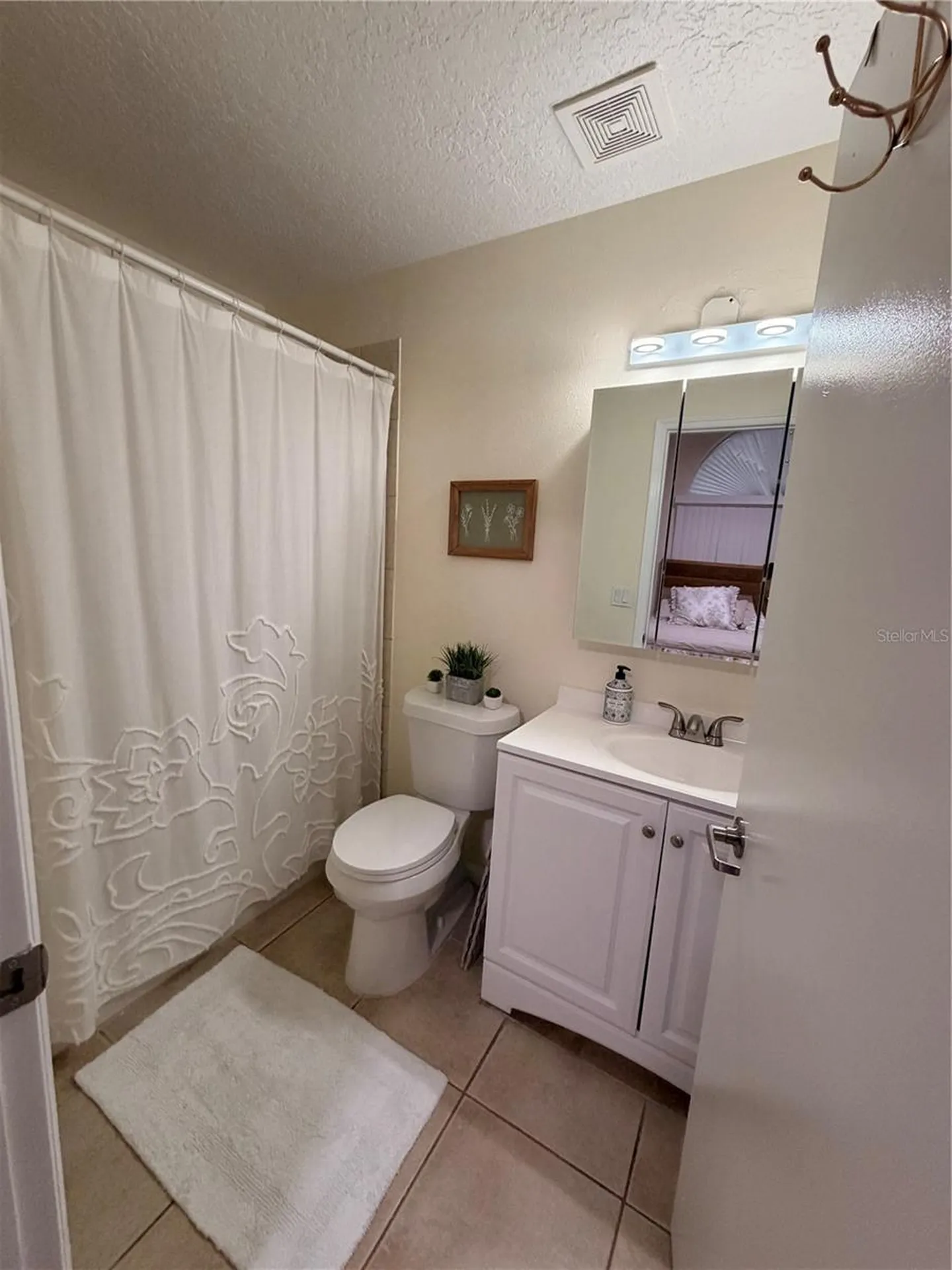 2206 Cypress Knee Loop Kissimmee FL 34743