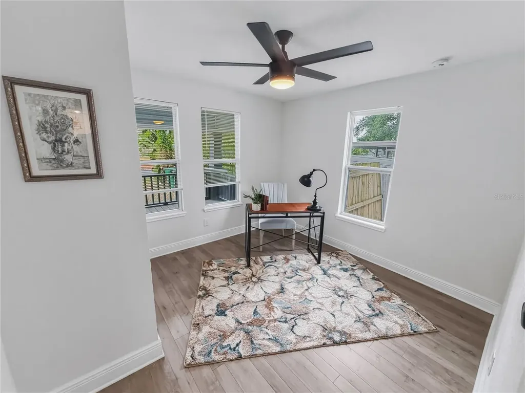 210 E Cluster Avenue Tampa FL 33604