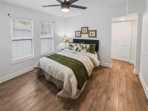210 E Cluster Avenue Tampa FL 33604