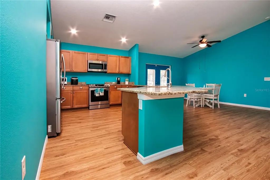13522 County Road 672 Highway Riverview FL 33579