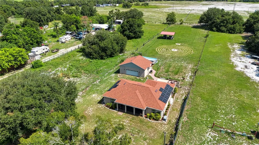 13522 County Road 672 Highway Riverview FL 33579