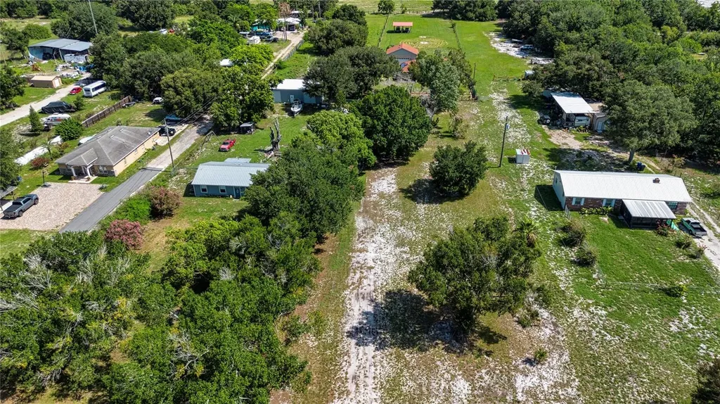 13522 County Road 672 Highway Riverview FL 33579