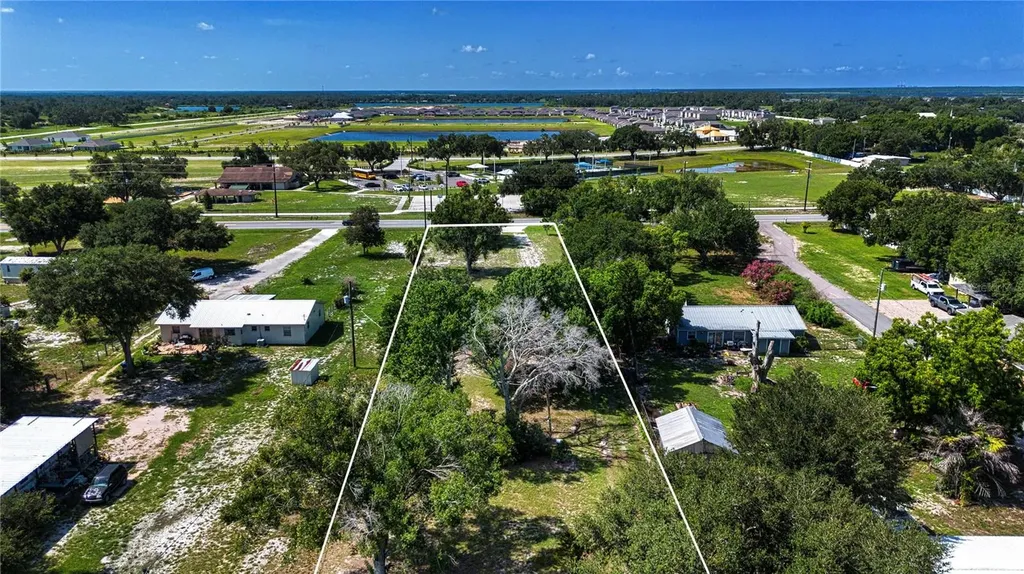 13522 County Road 672 Highway Riverview FL 33579