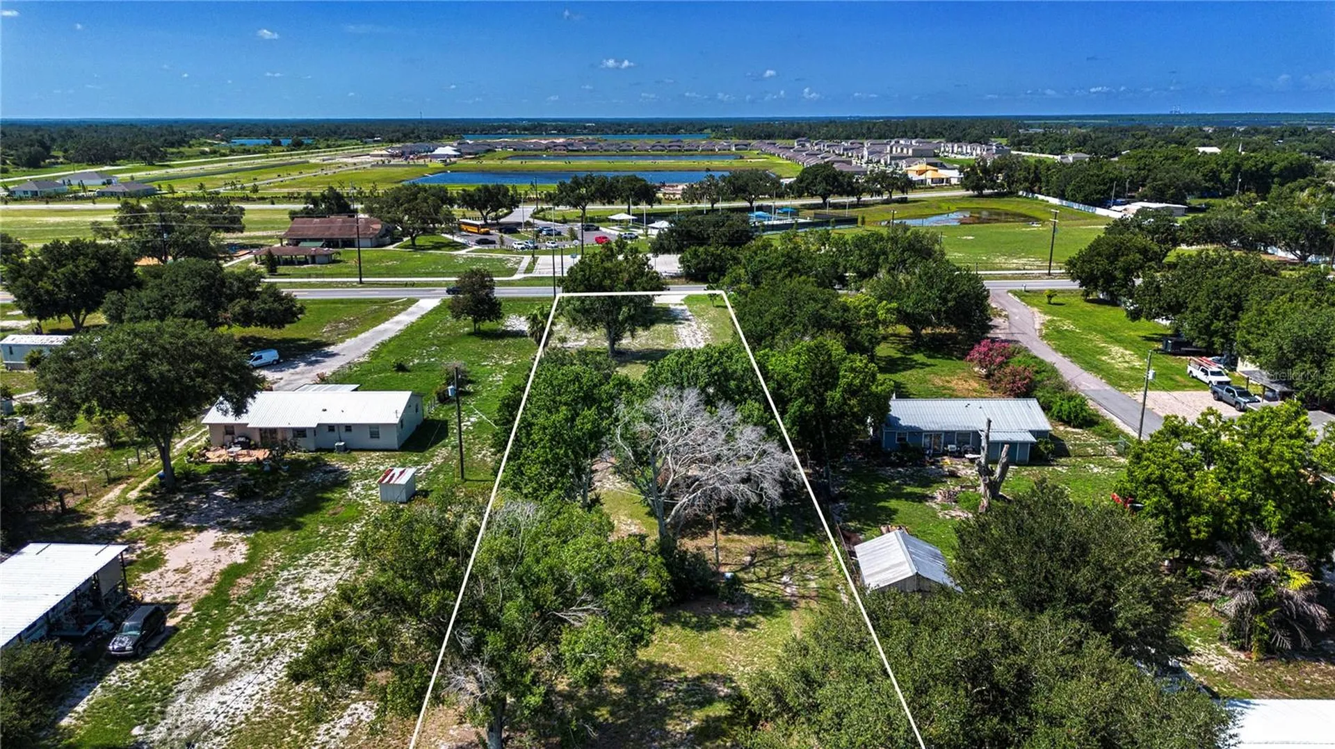 13522 County Road 672 Highway Riverview FL 33579