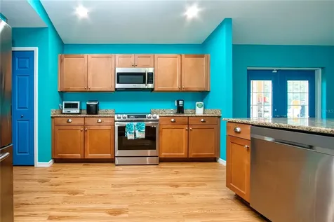 13522 County Road 672 Highway Riverview FL 33579