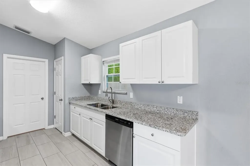 4918 NW 61st Court Ocala FL 34482