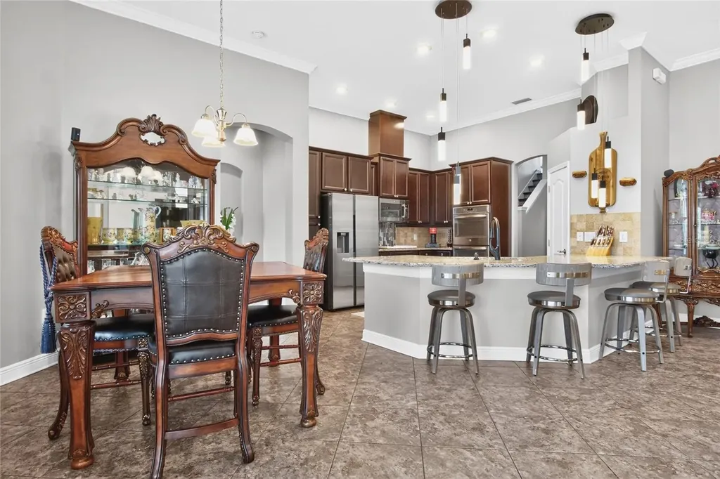 2823 Colewood Lane Dover FL 33527