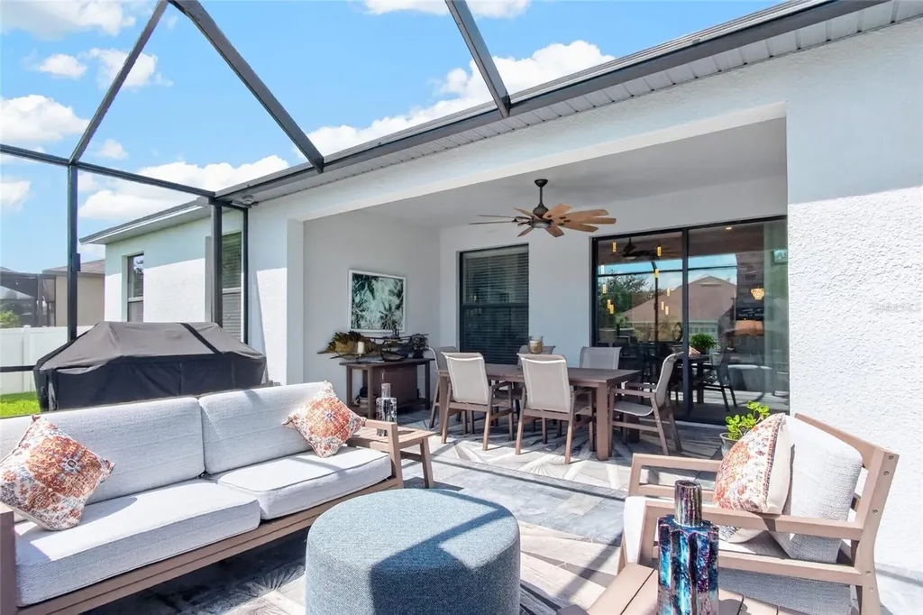 2823 Colewood Lane Dover FL 33527