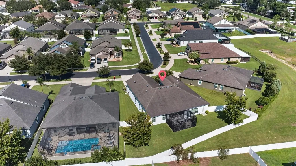 2823 Colewood Lane Dover FL 33527