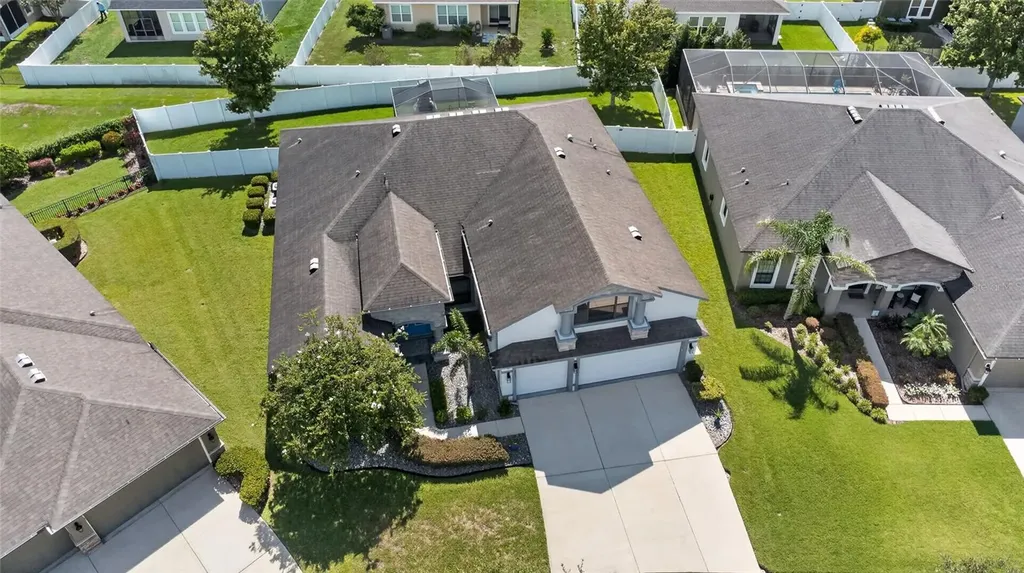 2823 Colewood Lane Dover FL 33527