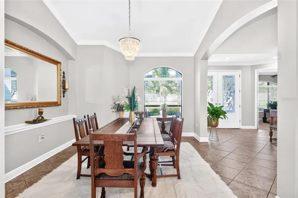 2823 Colewood Lane Dover FL 33527
