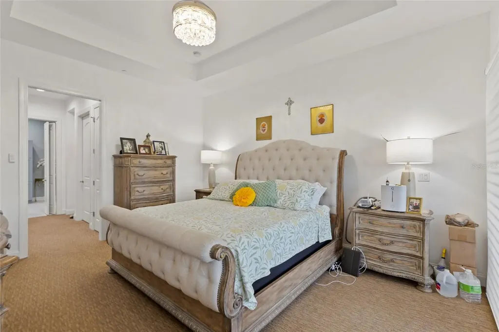 10 Franklin Court S St Petersburg FL 33711