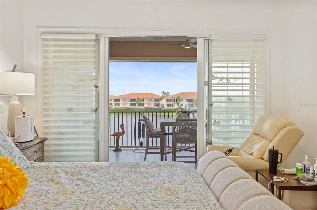 10 Franklin Court S St Petersburg FL 33711