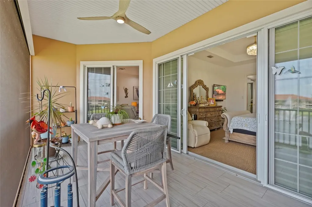 10 Franklin Court S St Petersburg FL 33711