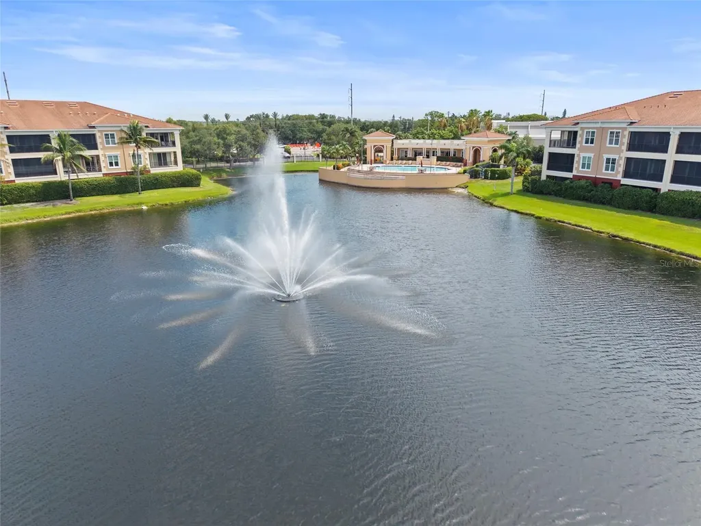 10 Franklin Court S St Petersburg FL 33711