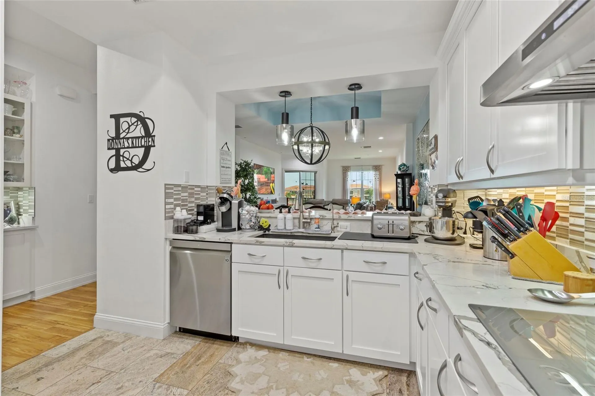 10 Franklin Court S St Petersburg FL 33711