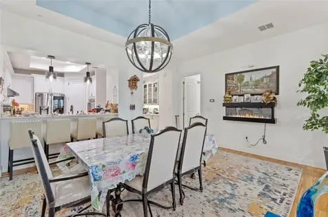 10 Franklin Court S St Petersburg FL 33711