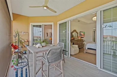 10 Franklin Court S St Petersburg FL 33711