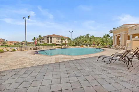 10 Franklin Court S St Petersburg FL 33711