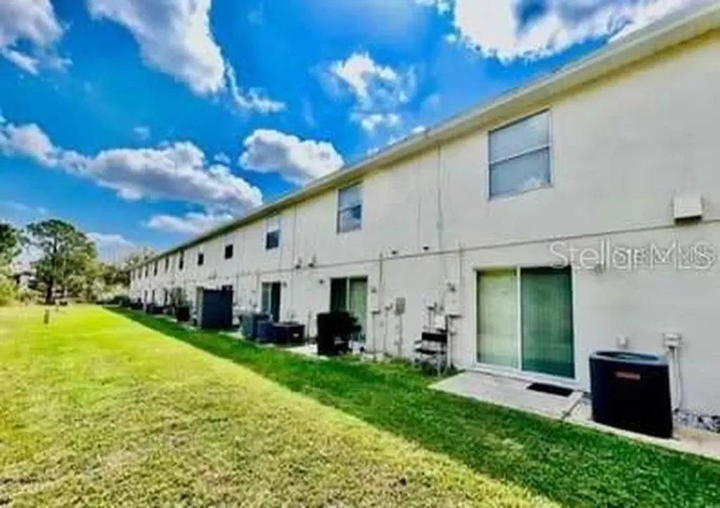 251 Royal Palm Drive Kissimmee FL 34743