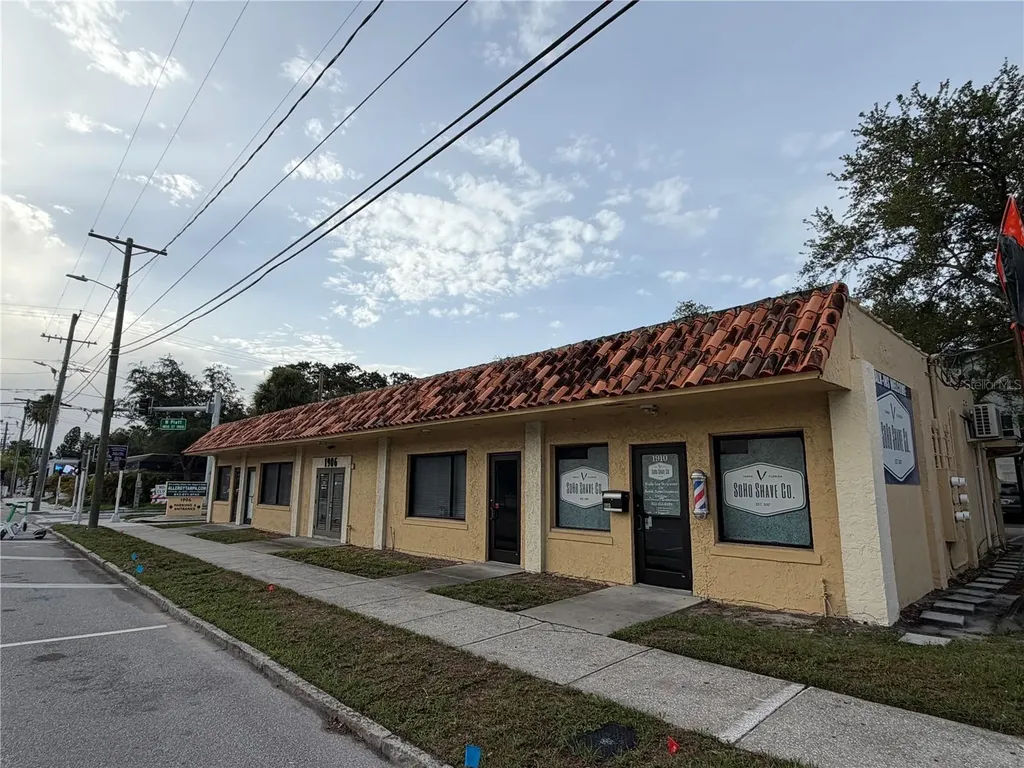 1906 W Platt Street Tampa FL 33606