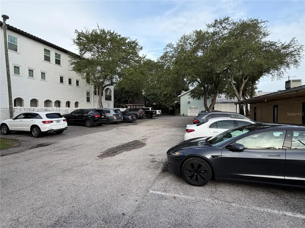1906 W Platt Street Tampa FL 33606