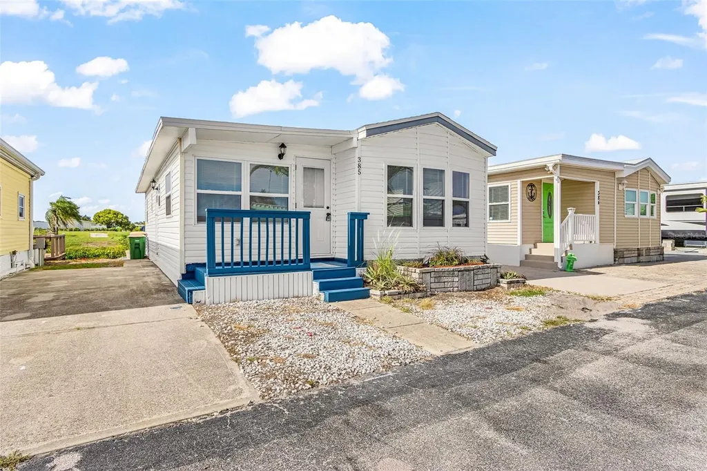 1475 Flamingo Drive Englewood FL 34224