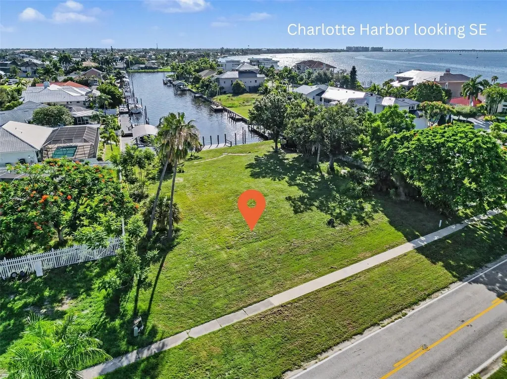 180 Cousley Drive SE Port Charlotte FL 33952