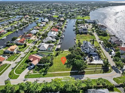 180 Cousley Drive SE Port Charlotte FL 33952
